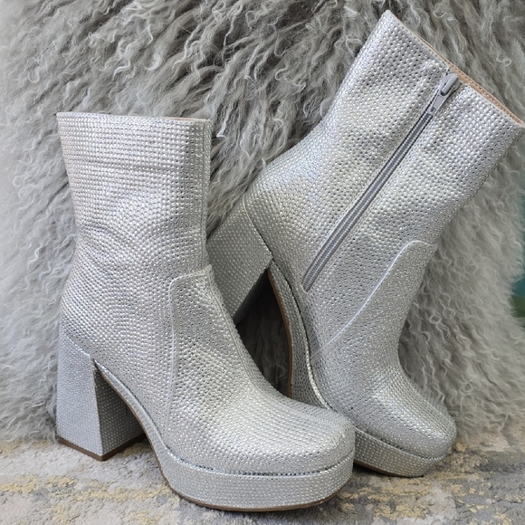 Mia Iva Silver Platform Boots | Sparkly Block Heel Ankle Boot| Size 7.5 - Picture 3 of 17